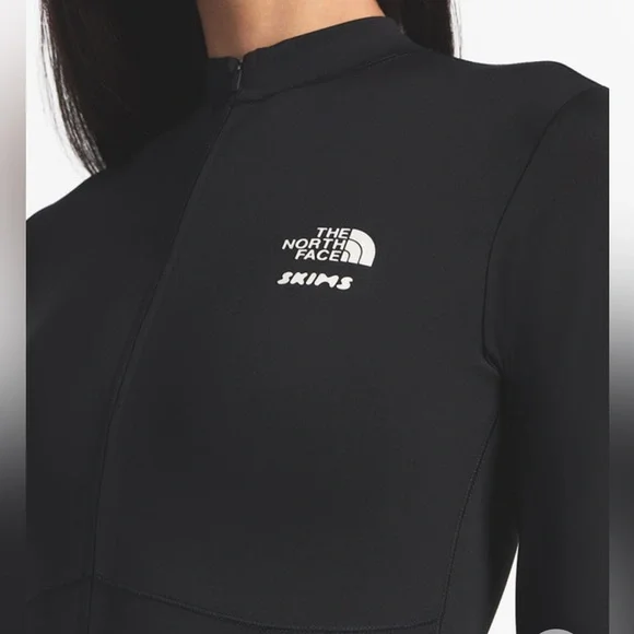 SKIMS X North Face Refina bodysuit jumpsuit Onyx NWT S (SK0241) - Picture 4 of 5